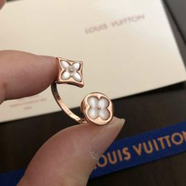 Picture of LV Ring _SKULVring12230112956